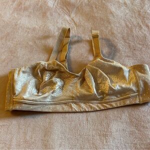 Wacoal back appeal wireless nude/cream bra 40C 852303